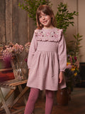 Robe parme brodée - 1
