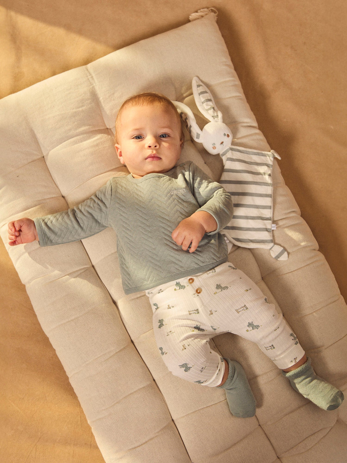 Ensemble haut bleu grisé + pantalon + chaussettes Naissance Garçon - 2